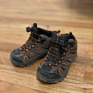 Toddler hiking shoes